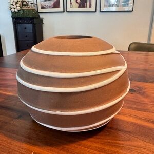 Handmade Sculptural
Ceramic Vase - Textured
Farmhouse Bud Vase